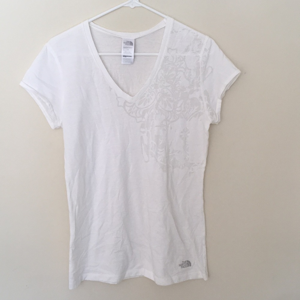 North Face t shirt